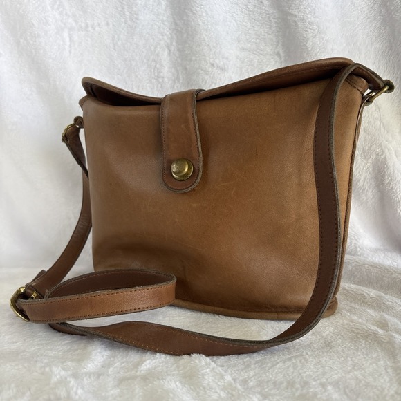 Coach Handbags - Vintage COACH Nottingham Binocular Crossbody Bag Tabac British Tan Leather USA